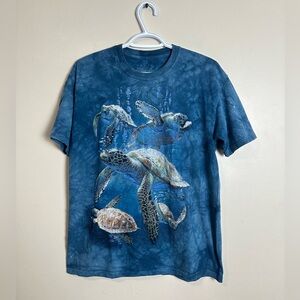 The Mountain Size M Ocean Blue Graphic Tee